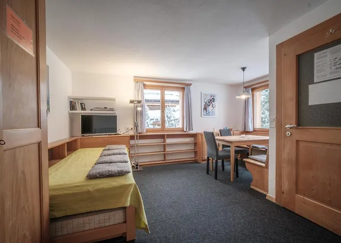 Hoeckli 2. 아로사